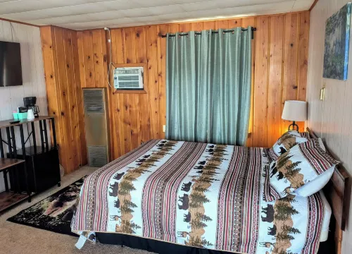 Big Sky Motel Hotels in Teton County