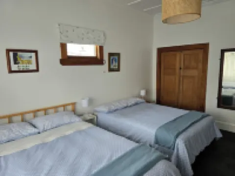 Magpie Cottage. Newly Renovated , 2 Bed, 2 bathroom close to Napier CBD