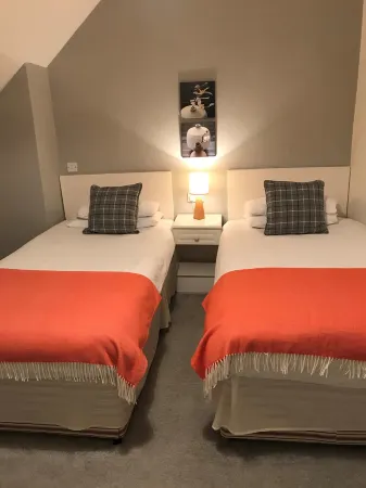 Stunning Home Adjacent to Killarney National Park - Free Wifi. Отели рядом с достопримечательностью «Affordable Bed and Breakfast in Kerry | Accomodation in Kerry - Hillside Haven»