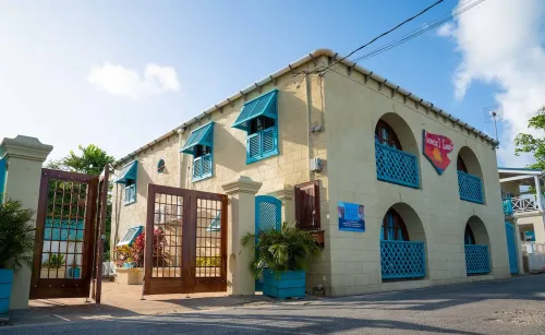 Delightful 1-bed beachside rental -SEA SHELL