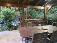 Treeverb Beach House : Hexagonal Beach house in the Daintree