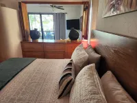 1-bedroom condo. Gated complex with pool. Easy walk  to eateries, beach, shops Hotels near San José del cabo b.c.s