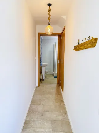 Casa da Baleia T1 Located on the Seafront Overlooking the Fishing Port Отели рядом с достопримечательностью «Marina de Vila Franca do Campo - Azores Islands»