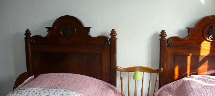 Comfortable 4-Star Roof Terrace Apartment, Quiet and Central, 4 Adults + 1 Baby Hotels in Rostock