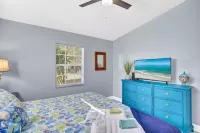 The Dahl House in Sebastian, just minutes to the Indian river and Wabasso Beach.