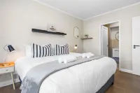 Mayfair Luxury 212 by Host Agents