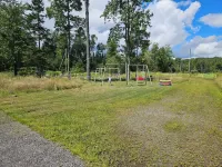 Nature lover’s retreat in the forest. Near hiking, skiing, swimming, etc