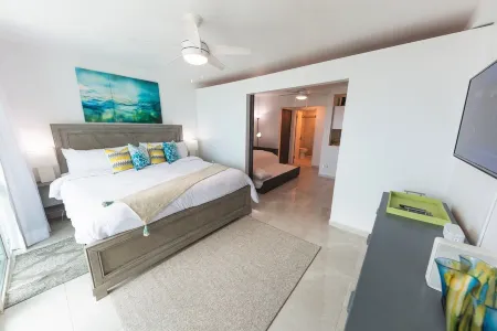 ESJ Towers  1 BD  Ocean View, LUX top location, BEACHFRONT apt.Gorgeous!