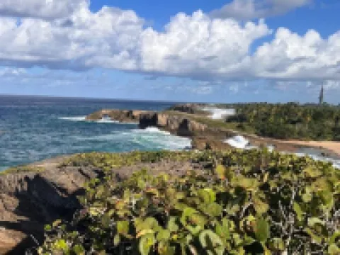 Quiet cozy 1 bedroom 1 bathroom just 2 blocks from beautiful beaches! Hotels in Arecibo