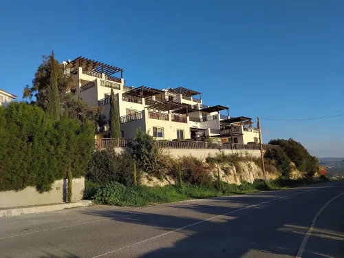 22C Christina Hilltop Apartment panoramic views.