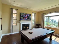 The Sunset House San Diego country living close to the beach!