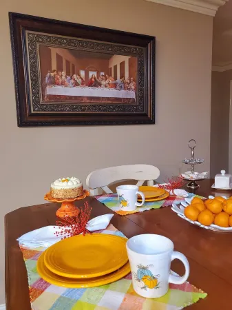 Dream cabin  with mancave and views of Lake Cumberland.