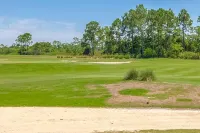 Emerald Escape 4BR/4BA Villa, Beach Club, Lost Key Golf & Beach