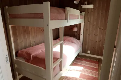 House DalblikkenHoliday home for 8 people with 4 bedrooms Hotel di 