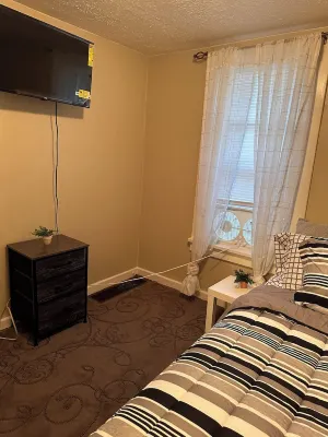 Modern Tiny Home Escape 가필드 커먼스 주변 호텔