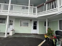Idyllic 3 Bed/2Bath condo in Old Orchard Beach, steps to the beach