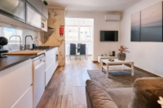 Neu Renoviertes Apartment Ana