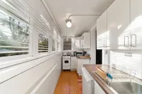 Cozy 1-bedroom apartment in Midtown Sacramento with WiFi, AC