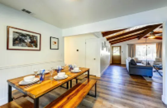 Walk to Dtwn! Dog-Friendly Oakhurst Gem with Yard