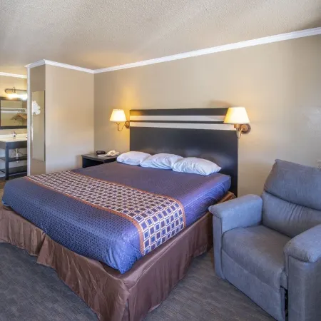 Surf Motel and Gardens