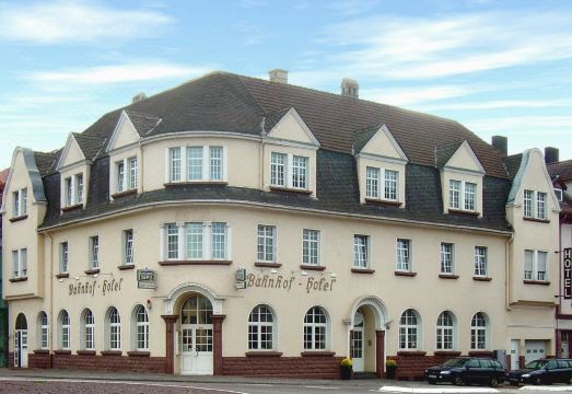 반호프-호텔 살루리