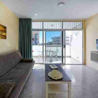 Apartamentos Strelitzias Rooms