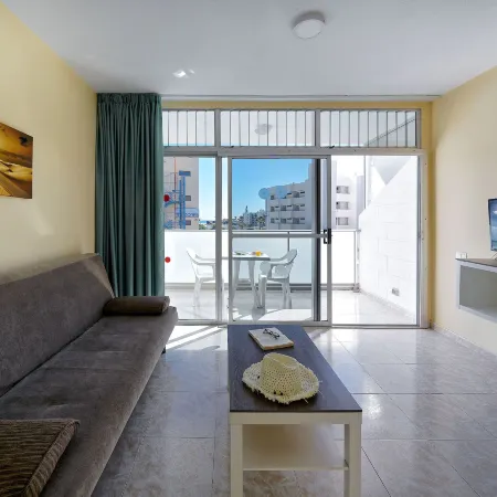 Apartamentos Strelitzias