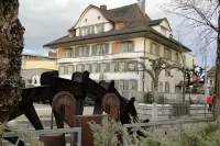 Hotel Restaurant Weisses Kreuz Hotels in der Nähe von Berner Fachhochschule BFH, Technik und Informatik