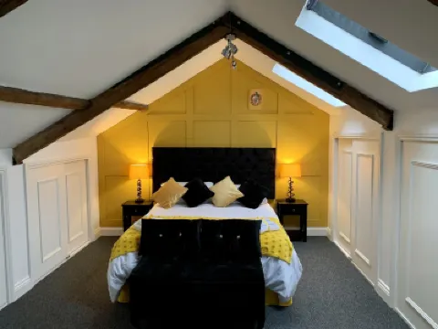 The Wizard's Loft Hotels in 