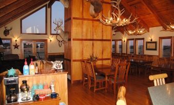 Comstock Premier Lodge LLC