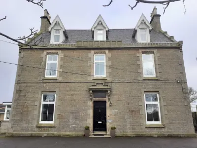 Greenland House Hotel dekat Torrisdale Tunnel