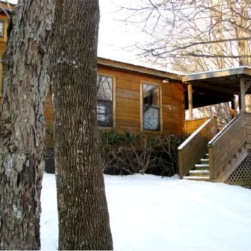 Linville River Log Cabins