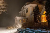 Hillholm Estate Hotels in Franklin County