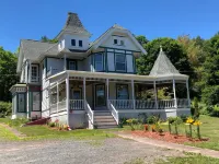 Antique Rose Inn Windham Hotels in Hunter