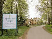 Ross Cottage Hotels in Wychavon District