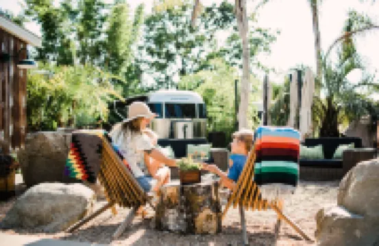 캐러밴 아웃포스트