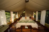 Karen Blixen Camp Masai Mara Hotel di Mara
