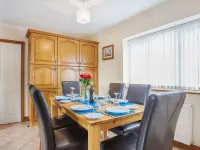 Bryn Llan Hotels in Cynwyd