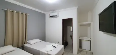 Pousada Veleiro Hotels near Aldeota