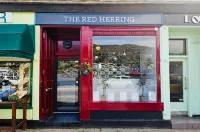 The Waterfront Hotels in Tarbert