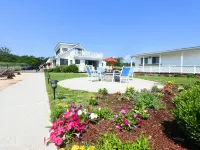 Bayview Resort Hotels in Hampton Bays