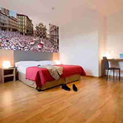 Iraipe Pamplona Hostal Auto Check-IN Rooms