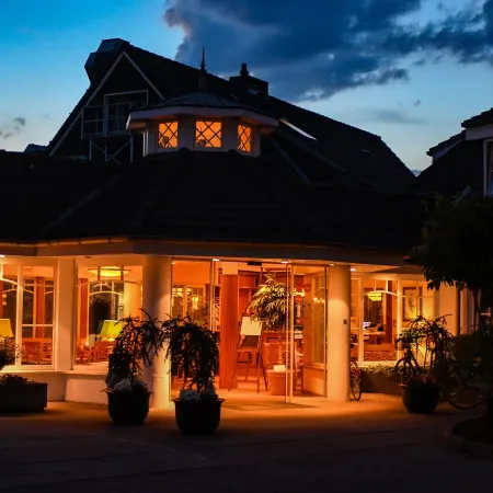 Ringhotel Klövensteen Отели рядом с достопримечательностью «Нинштедтен»