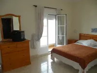 Hotel Rompeolas