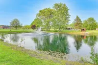 10-Acre Kingston Getaway Sauna and Fire Pit - WiFi