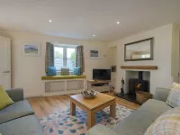 Junket Cottage Hotels in Newton and Noss