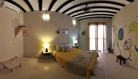 Valladolid 48 Hotel & Hostal