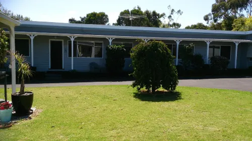 Phillip Island Cottages Hotels in Balnarring
