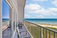 Aquarius Penthouse #2, Dahktari Condo - Ocean View