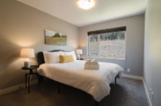 Echo Landing #20 3 Bedroom Townhouse